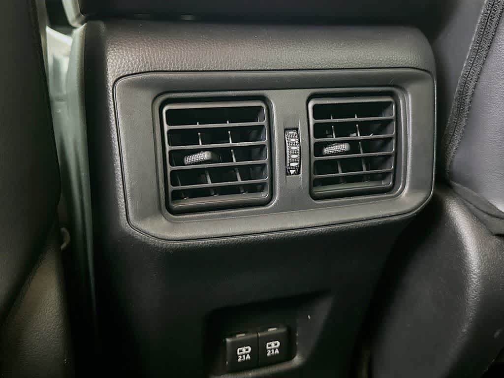 Thumbnail: 2021 Toyota RAV4 - 13