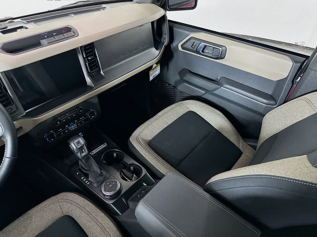 Thumbnail: 2025 Ford Bronco - 11