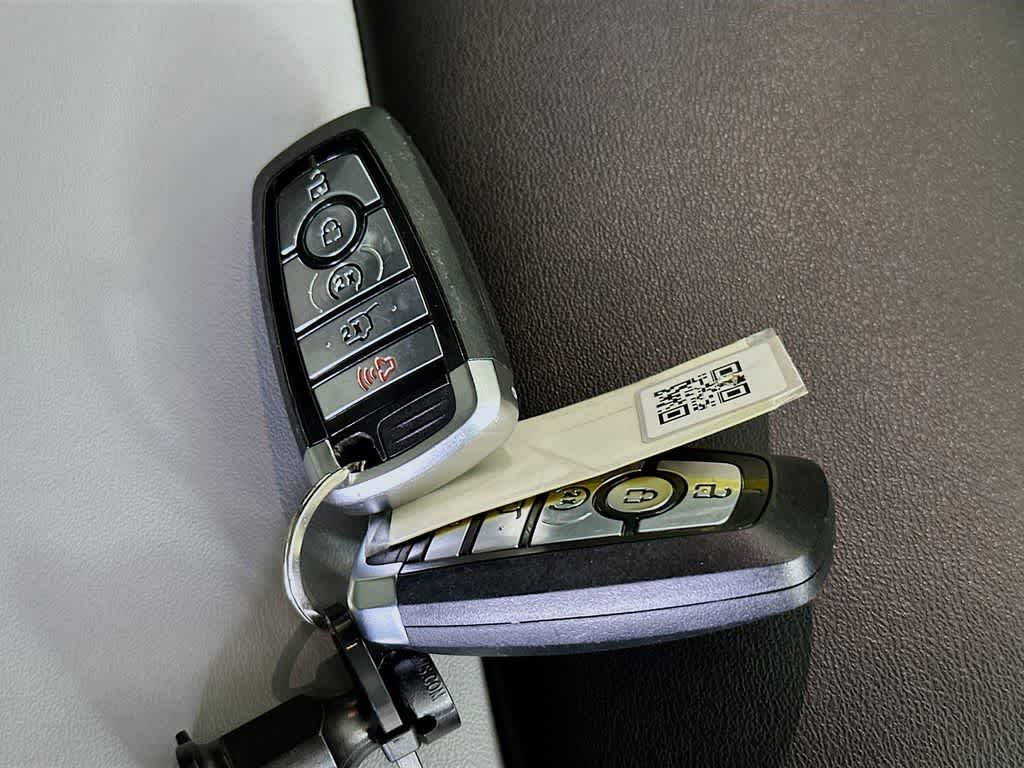 Thumbnail: 2022 Ford Explorer - 22