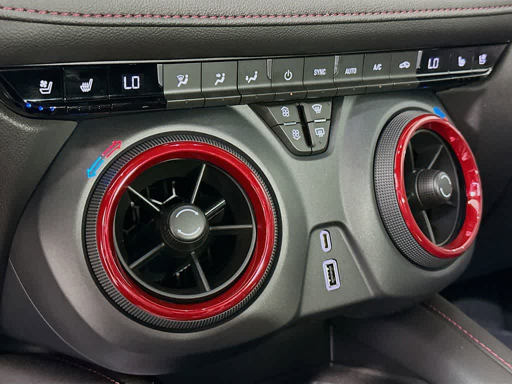 Thumbnail: 2023 Chevrolet Blazer - 18