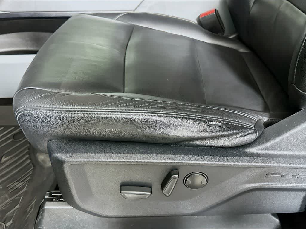 Thumbnail: 2023 Ford F-150 - 31