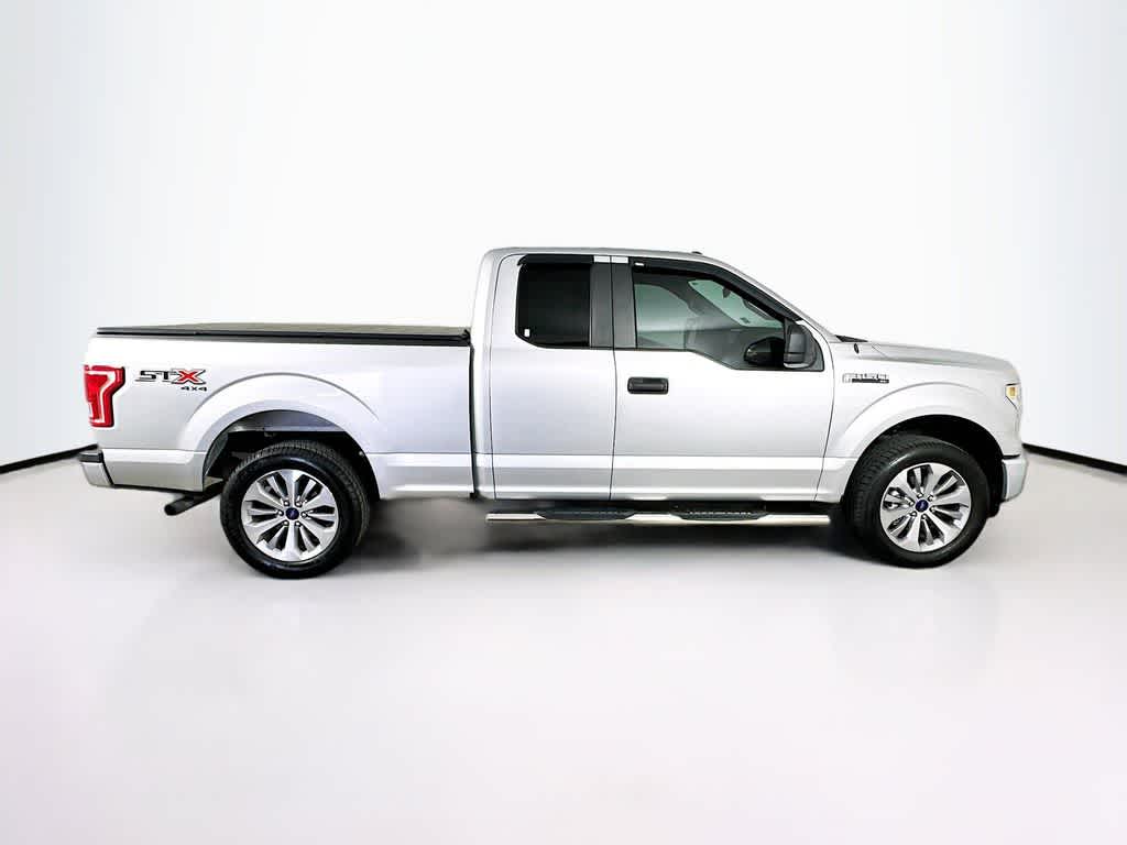 Thumbnail: 2017 Ford F-150 - 25