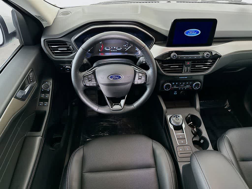 Thumbnail: 2021 Ford Escape - 10