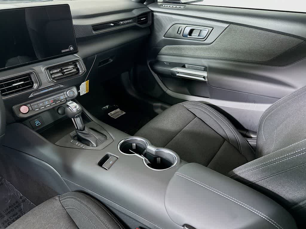 Thumbnail: 2026 Ford Mustang - 10