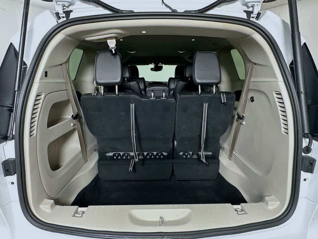 Thumbnail: 2024 Chrysler Pacifica - 21