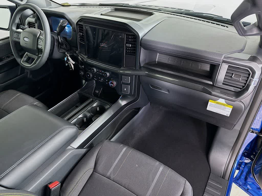 Thumbnail: 2025 Ford F-150 - 31