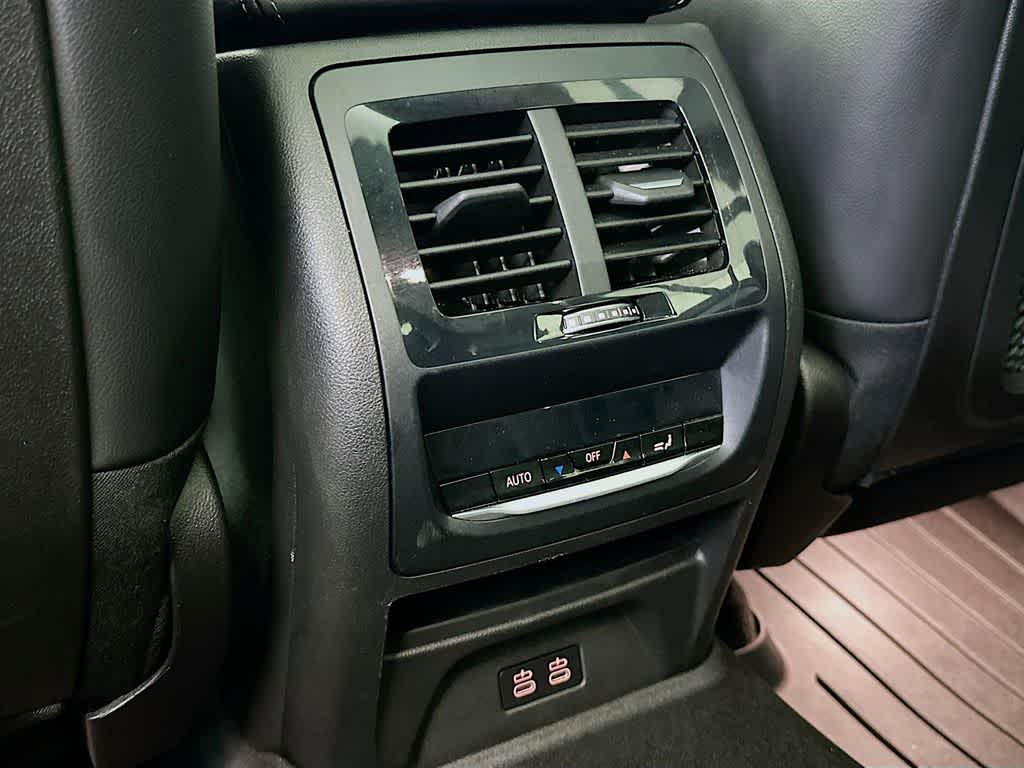 Thumbnail: 2022 BMW X3 - 13