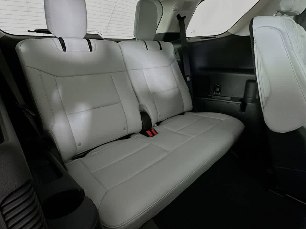 2025 Ford Explorer Platinum 31