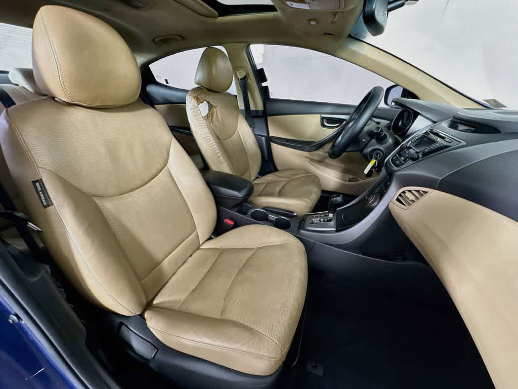 Thumbnail: 2013 Hyundai Elantra - 14