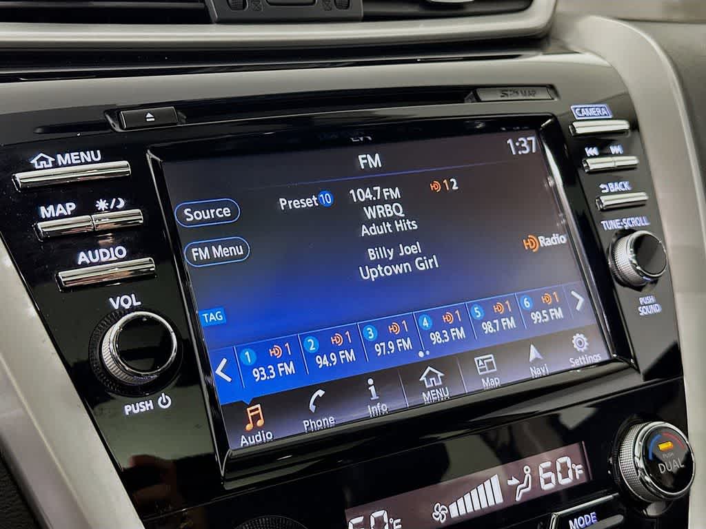 Thumbnail: 2016 Nissan Murano - 17