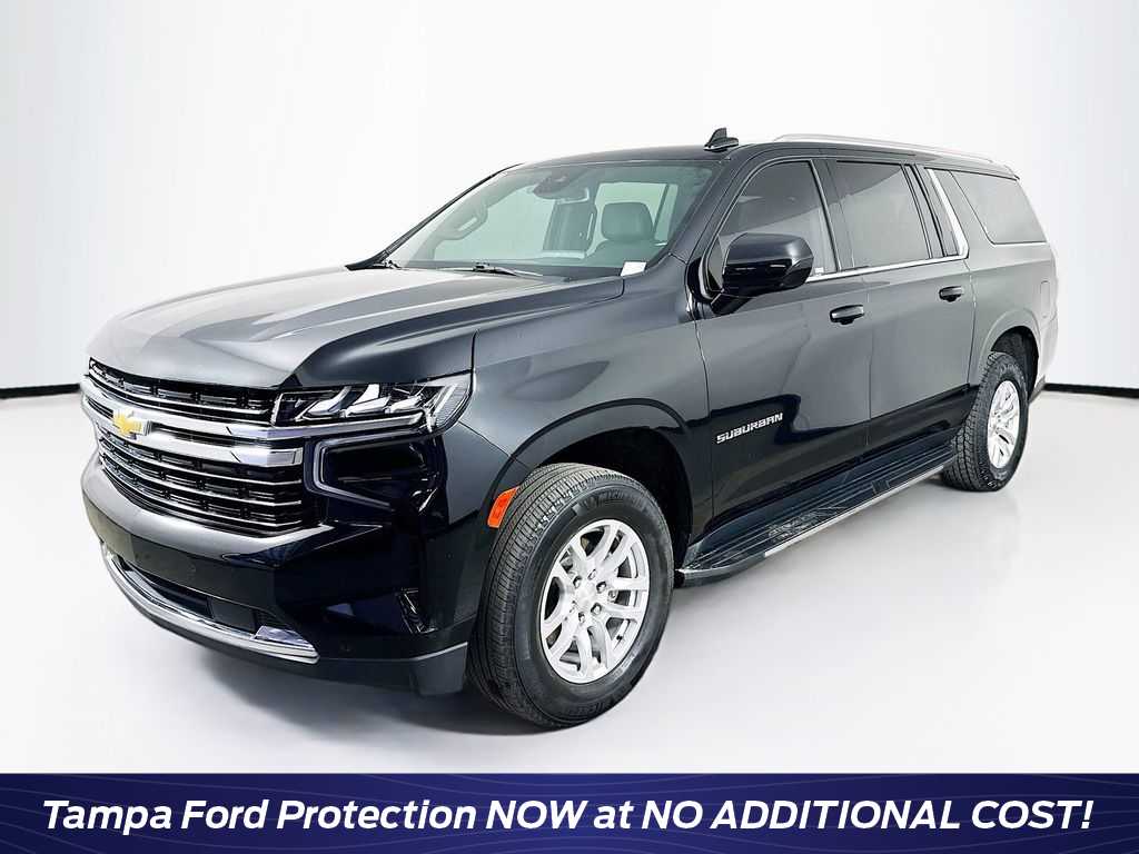 2023 Chevrolet Suburban LT Hero Image