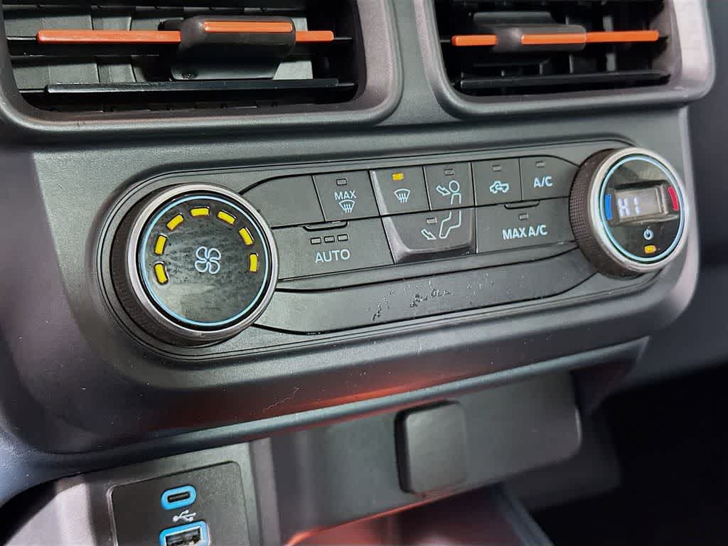 Thumbnail: 2022 Ford Maverick - 17