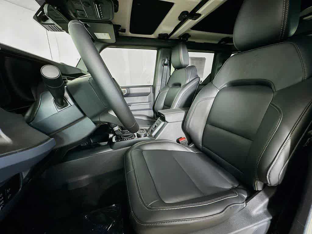 Thumbnail: 2025 Ford Bronco - 12