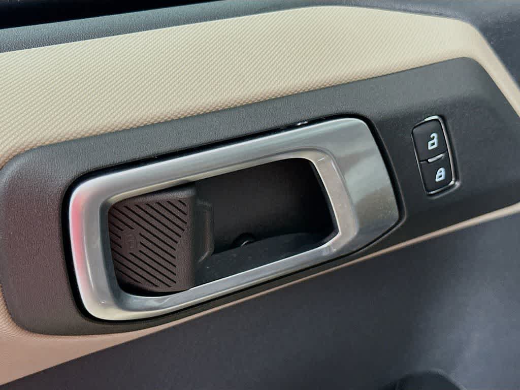 Thumbnail: 2025 Ford Bronco - 31