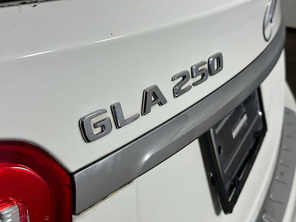 Thumbnail: 2018 Mercedes-Benz GLA - 7