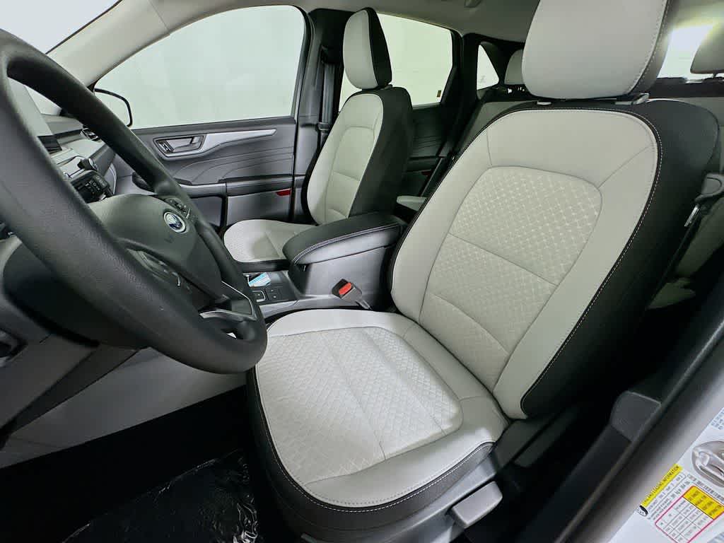 Thumbnail: 2025 Ford Escape - 12