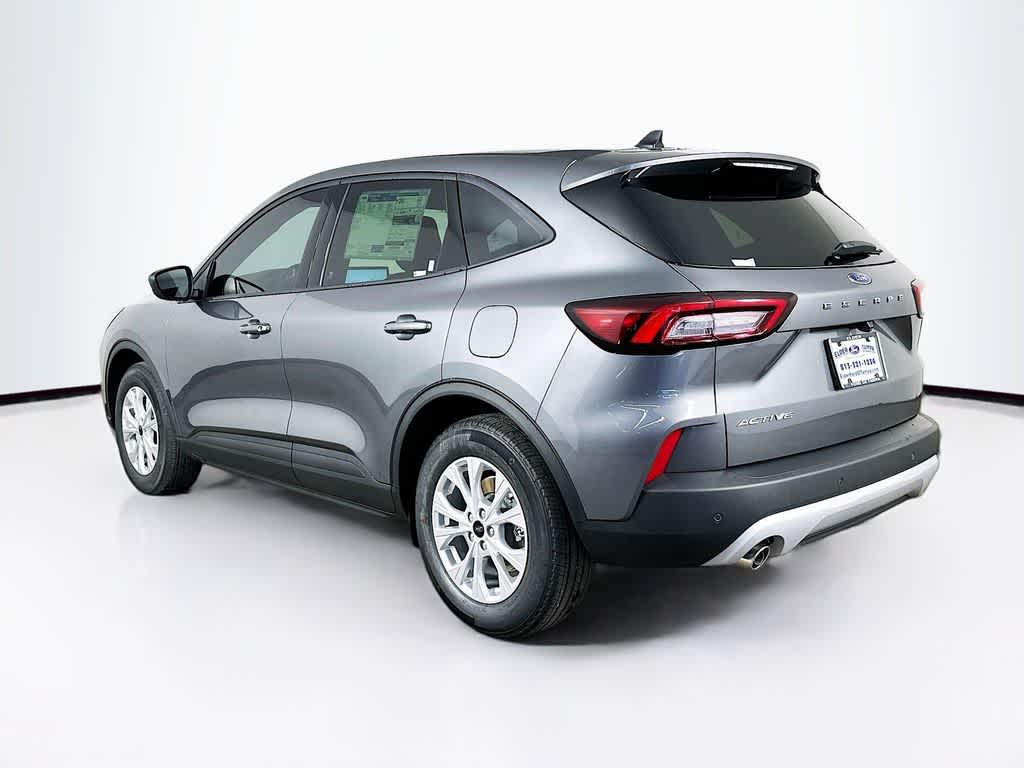 Thumbnail: 2025 Ford Escape - 4