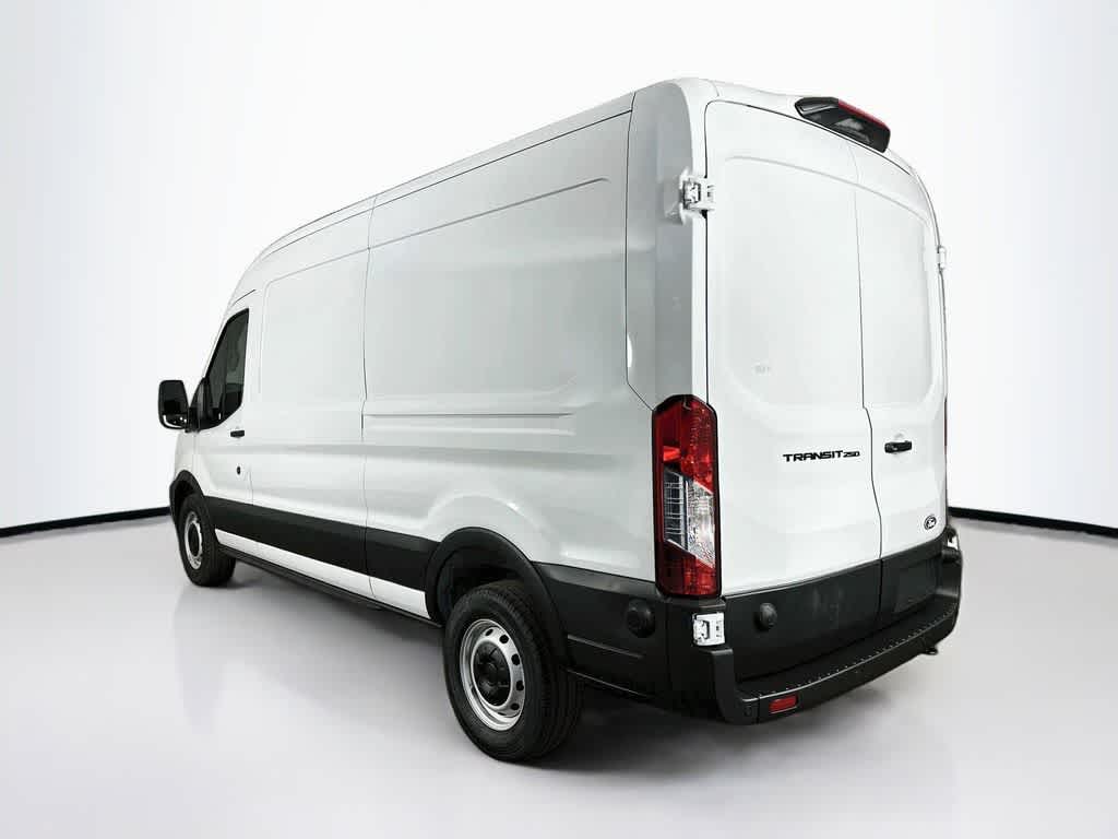 Thumbnail: 2026 Ford Transit Series - 4