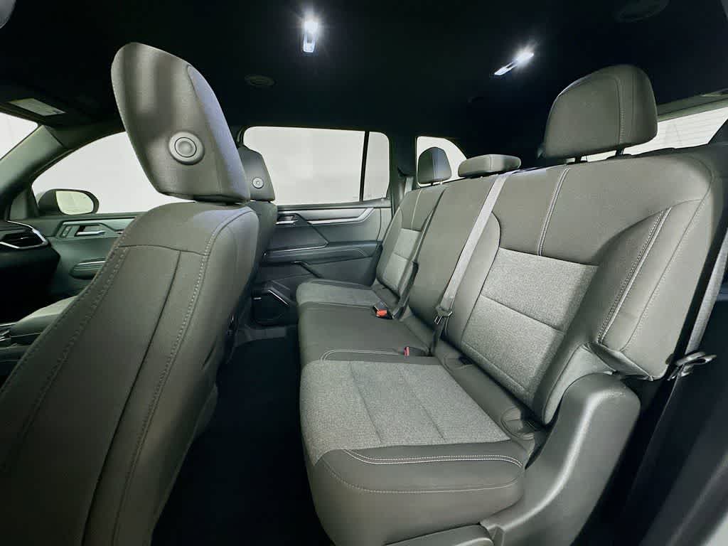 Thumbnail: 2025 GMC Acadia - 14