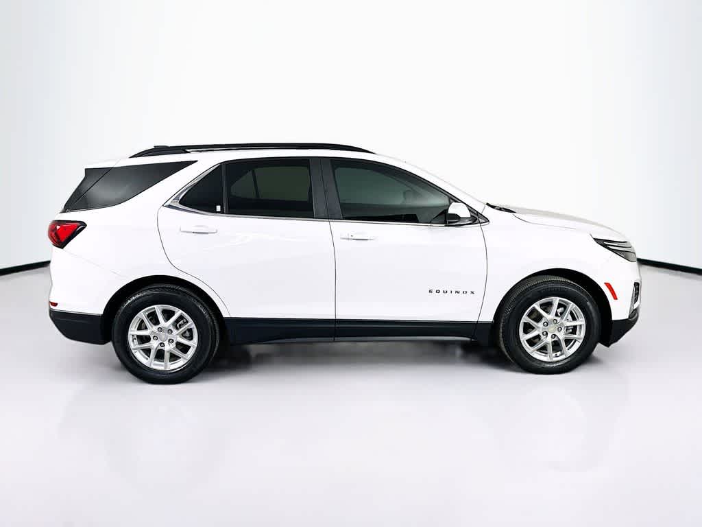 Thumbnail: 2022 Chevrolet Equinox - 26