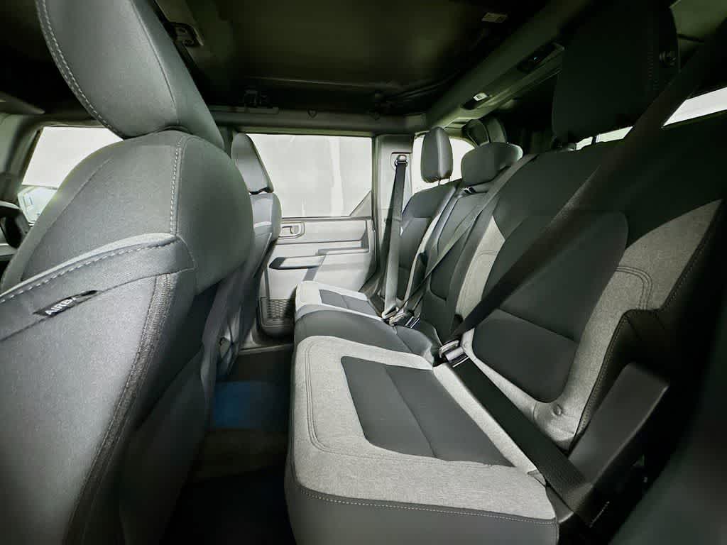 Thumbnail: 2025 Ford Bronco - 14