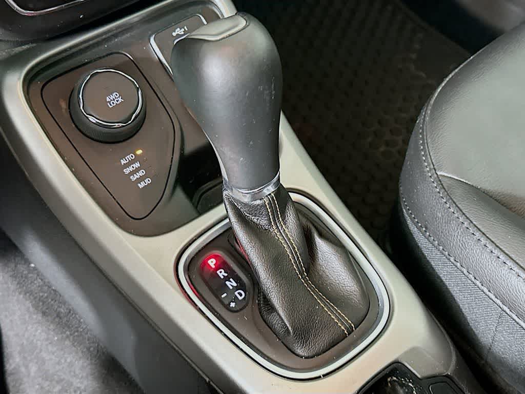 Thumbnail: 2019 Jeep Compass - 19