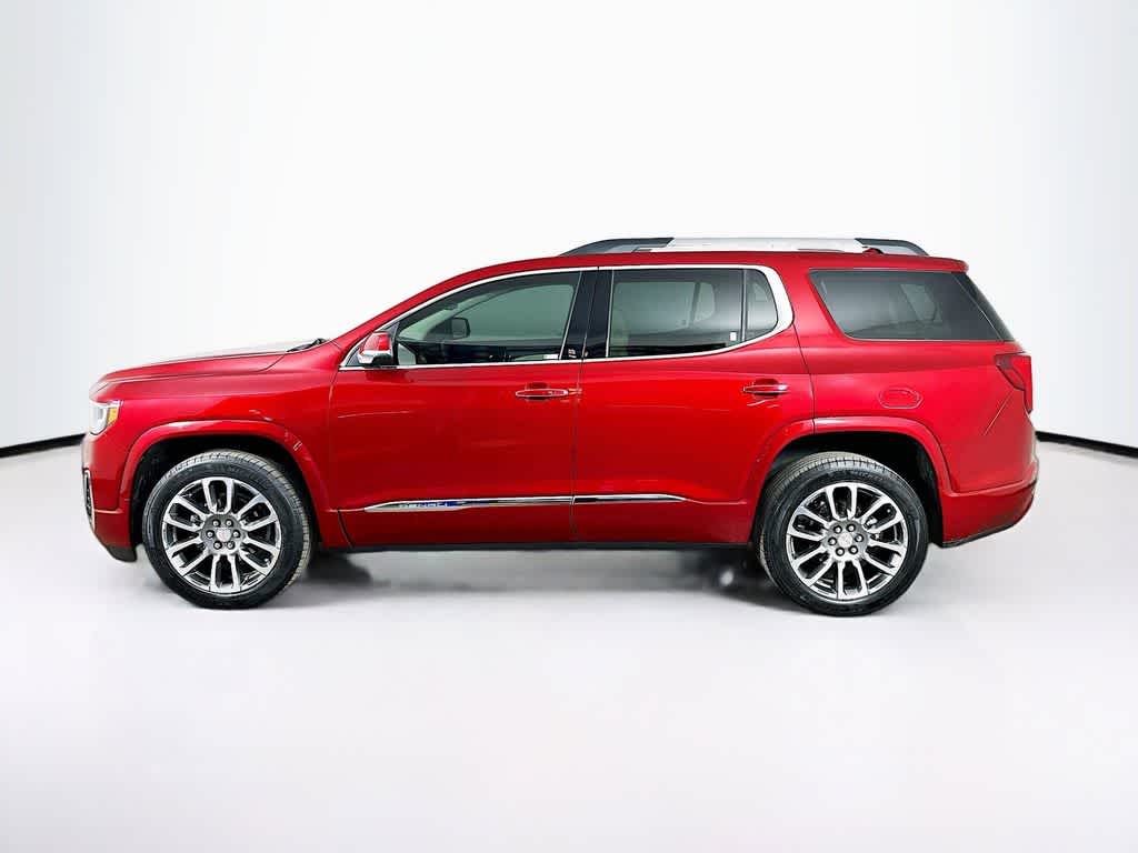 2022 GMC Acadia Denali 3