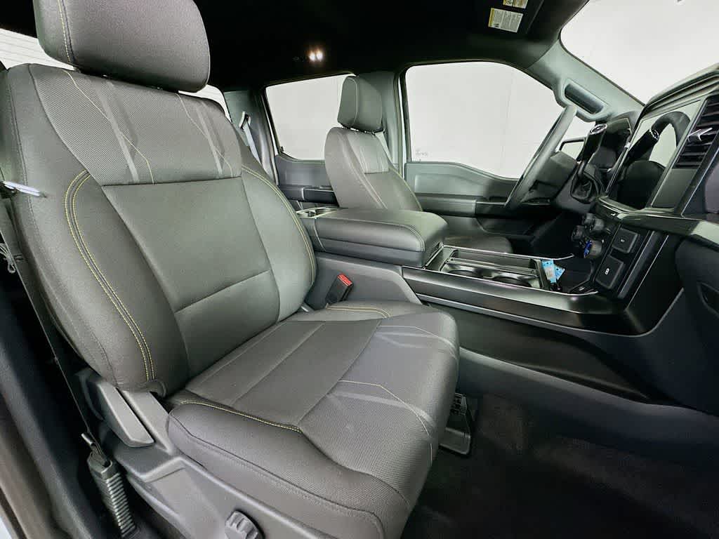 2025 Ford F-150 STX 16