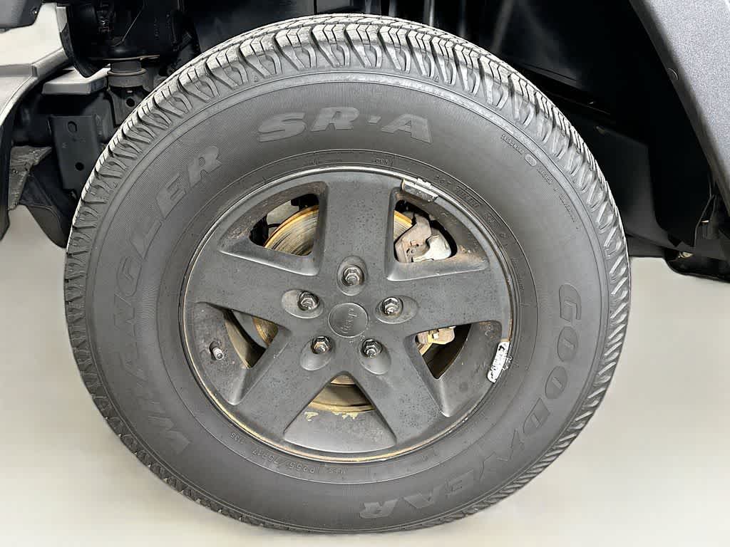 Thumbnail: 2016 Jeep Wrangler - 8