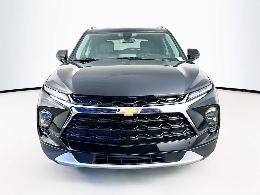 Thumbnail: 2023 Chevrolet Blazer - 6