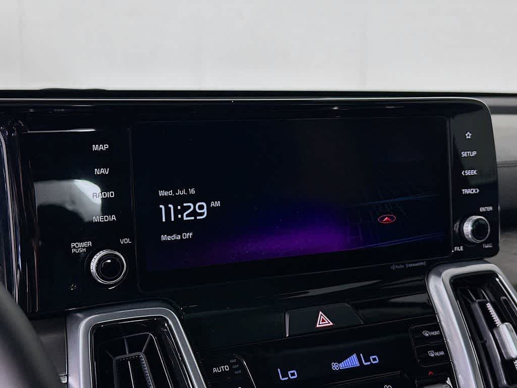Thumbnail: 2022 Kia Sorento - 17