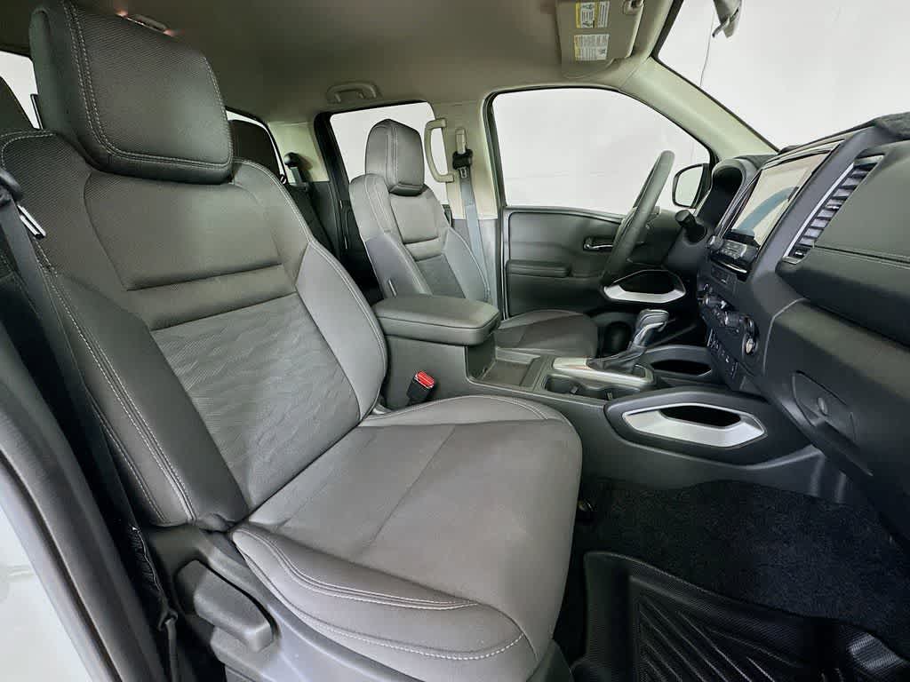 Thumbnail: 2024 Nissan Frontier - 13