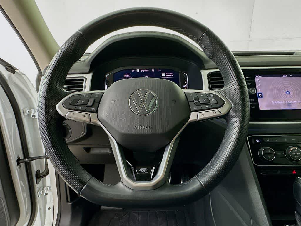 Thumbnail: 2022 Volkswagen Atlas - 16