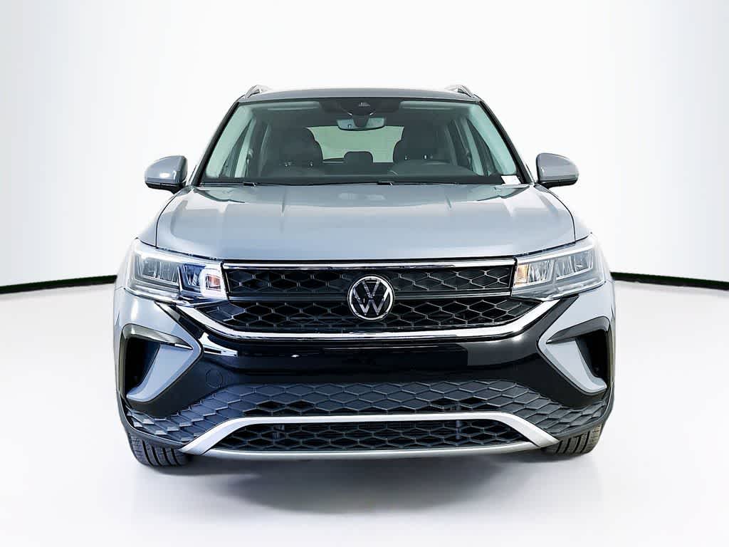 Thumbnail: 2023 Volkswagen Taos - 6