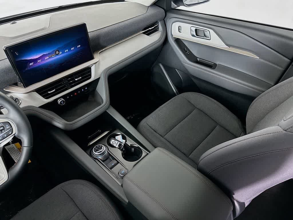 Thumbnail: 2025 Ford Explorer - 11