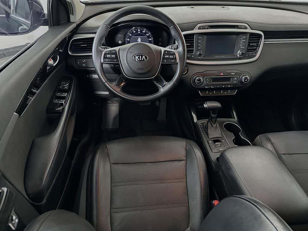 Thumbnail: 2019 Kia Sorento - 10