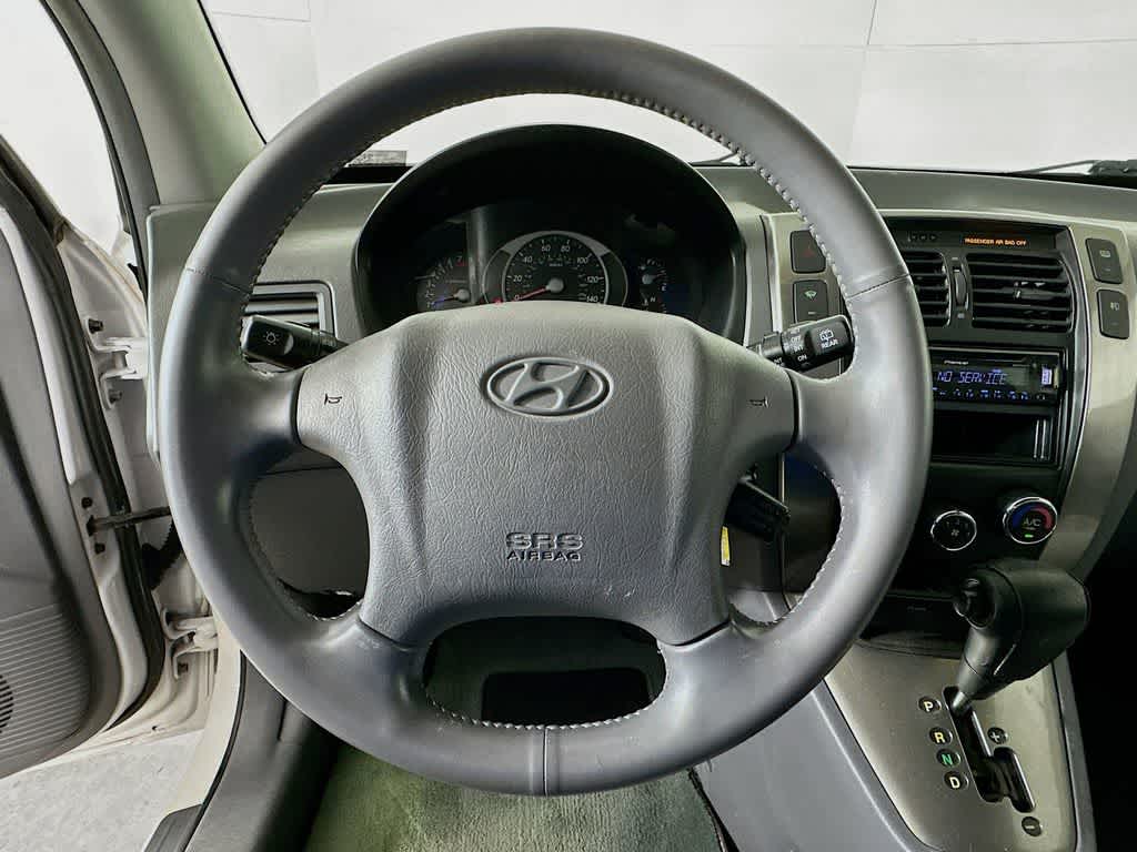 Thumbnail: 2005 Hyundai Tucson - 15