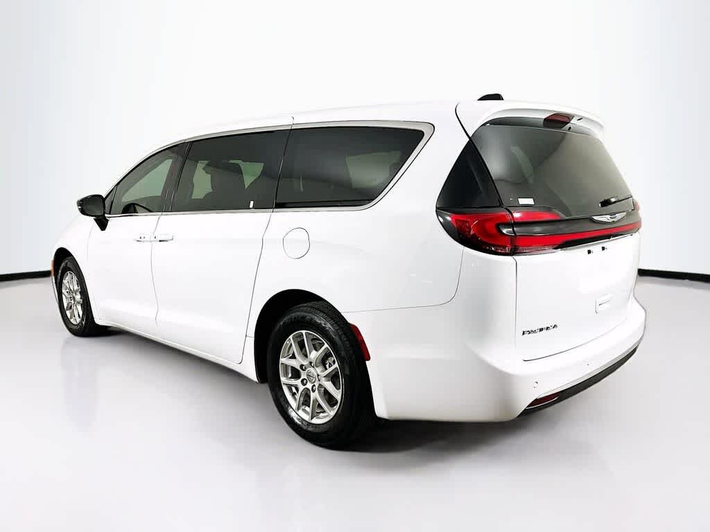 Certified 2024 Chrysler Pacifica Touring L Van