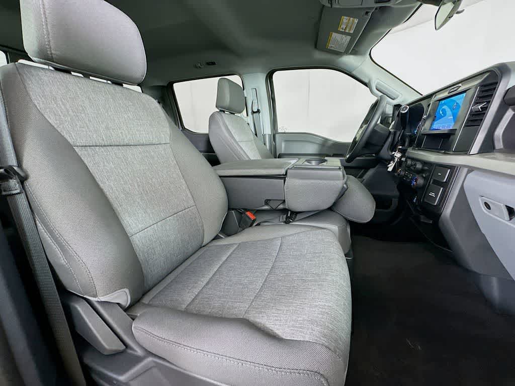 Thumbnail: 2025 Ford F-250 - 13