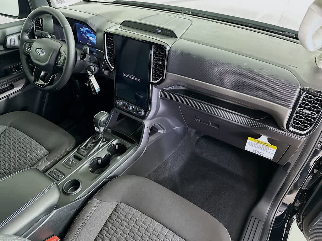 Thumbnail: 2025 Ford Ranger - 31