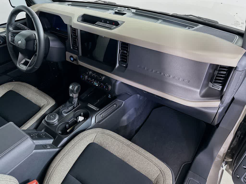 Thumbnail: 2025 Ford Bronco - 32