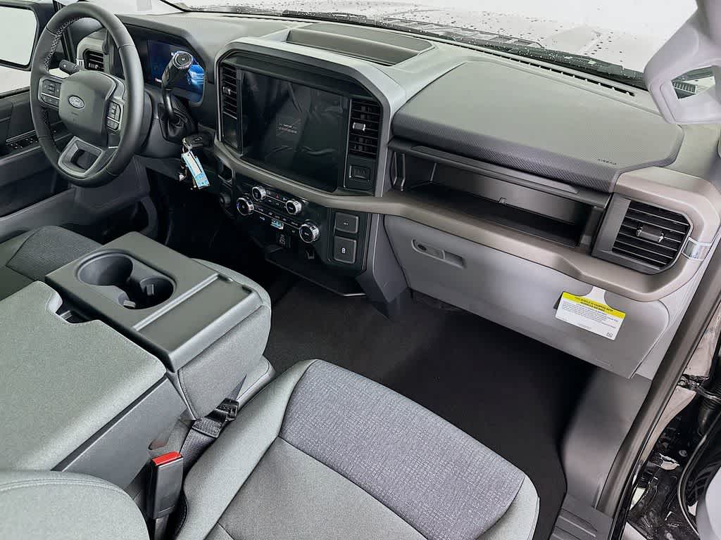 Thumbnail: 2025 Ford F-150 - 31