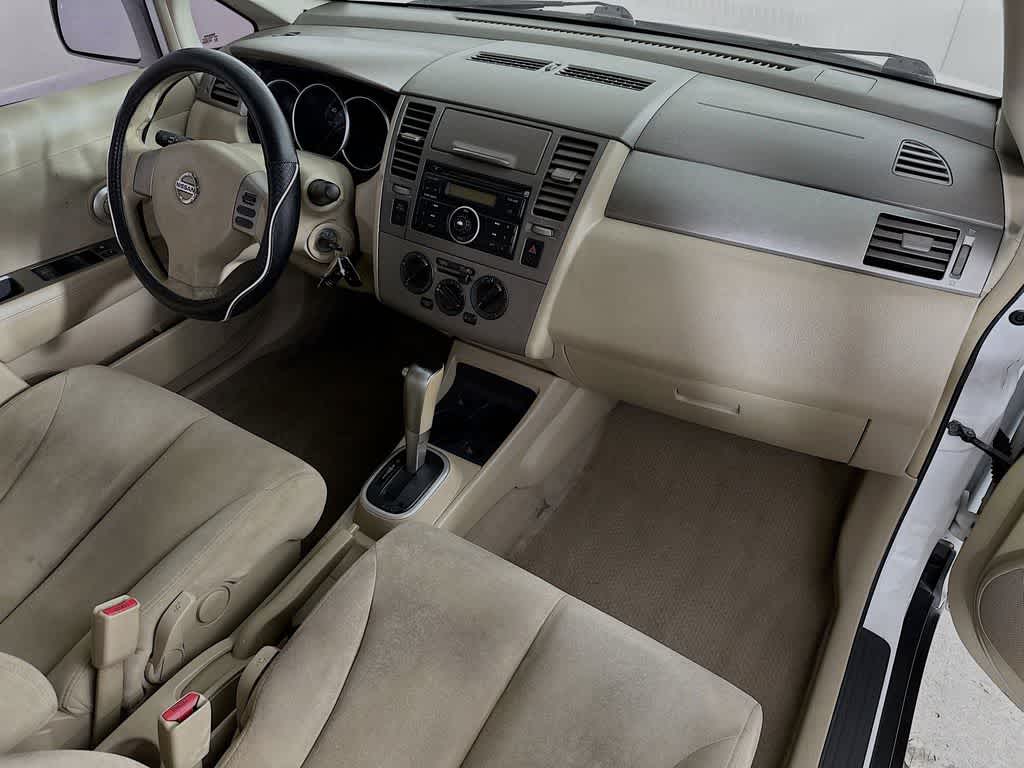 Thumbnail: 2009 Nissan Versa - 29