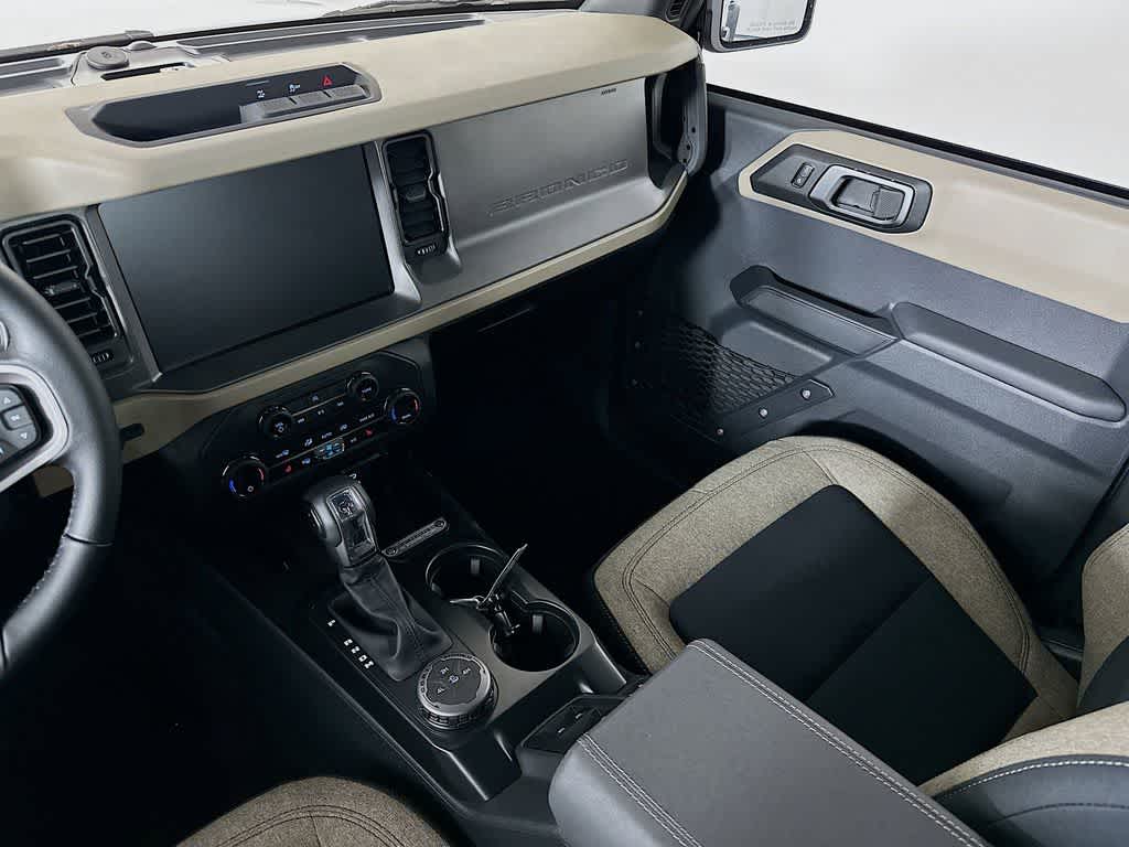 Thumbnail: 2025 Ford Bronco - 11