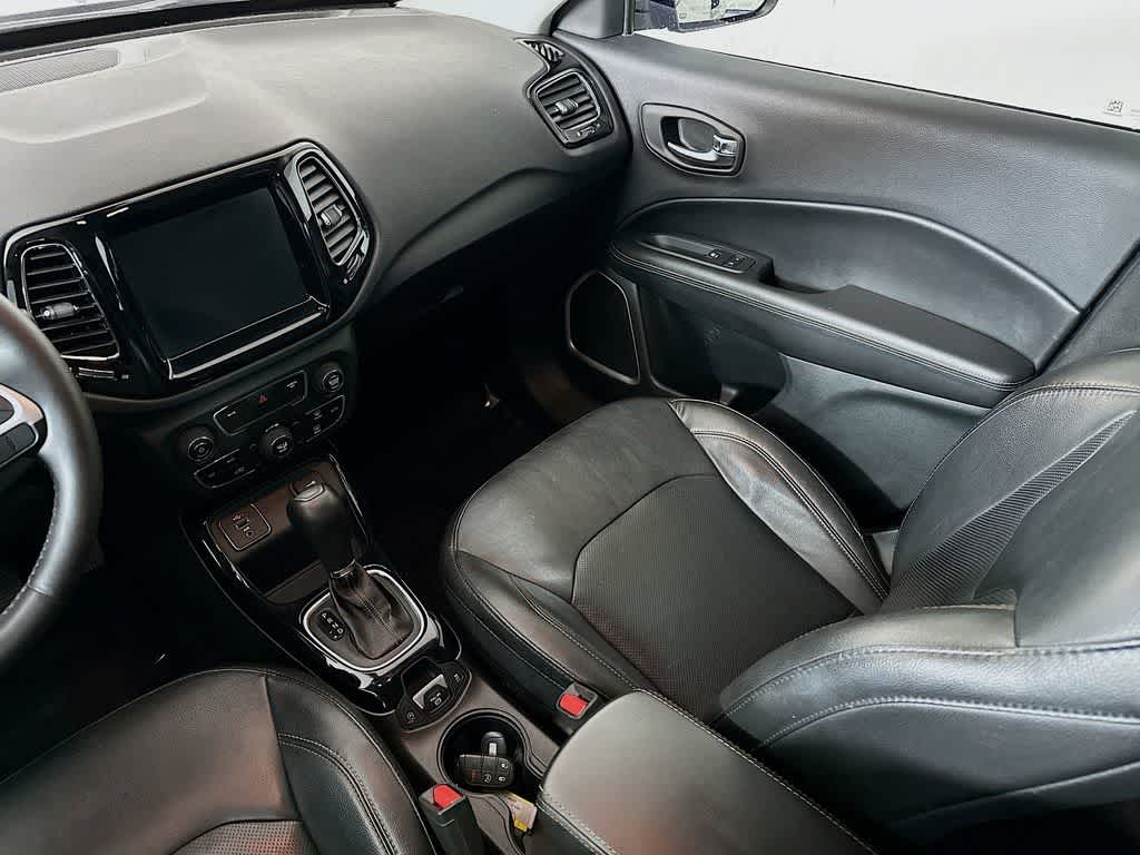 Thumbnail: 2020 Jeep Compass - 11