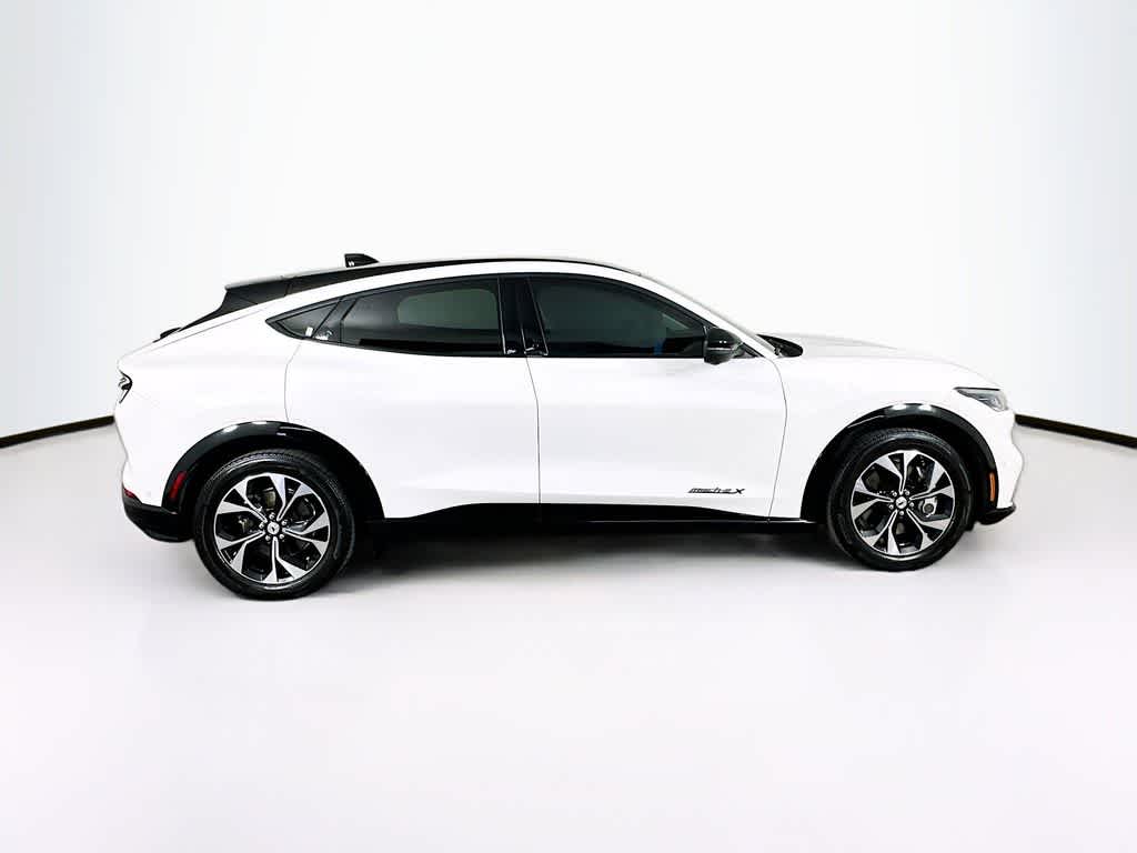 Thumbnail: 2022 Ford Mustang Mach-E - 25