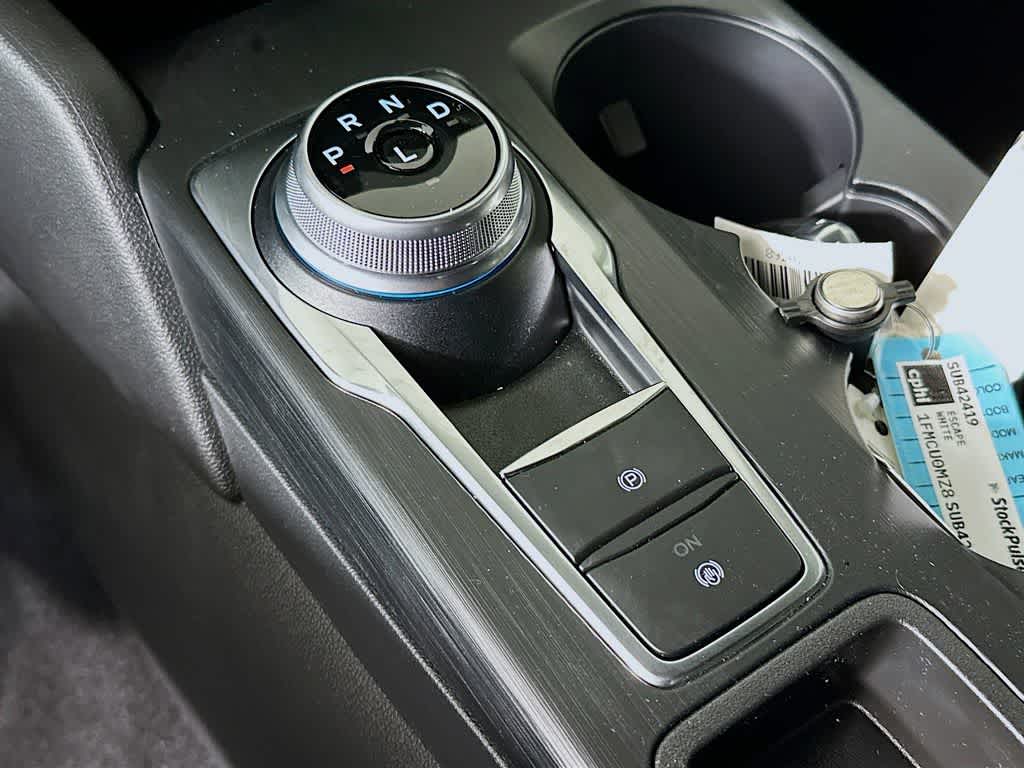 Thumbnail: 2025 Ford Escape - 18