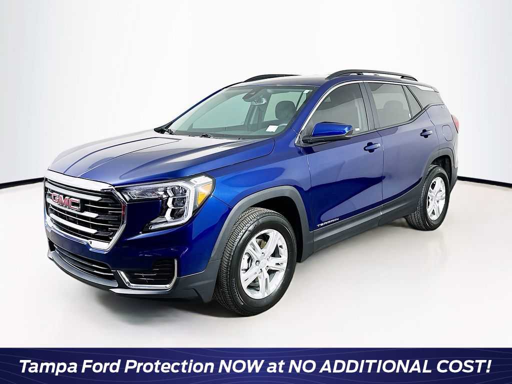 2022 GMC Terrain SLE Hero Image