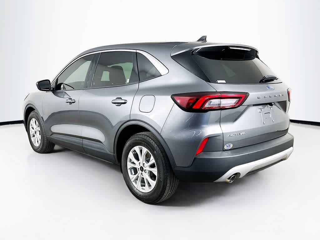 Thumbnail: 2023 Ford Escape - 4