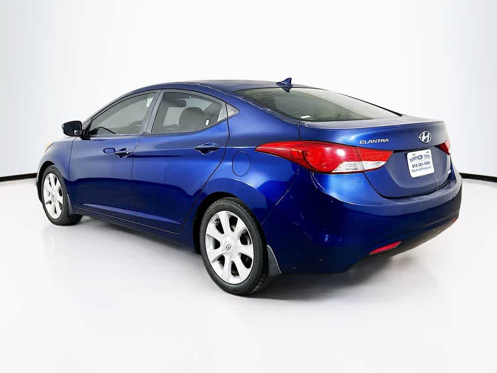 Thumbnail: 2013 Hyundai Elantra - 4
